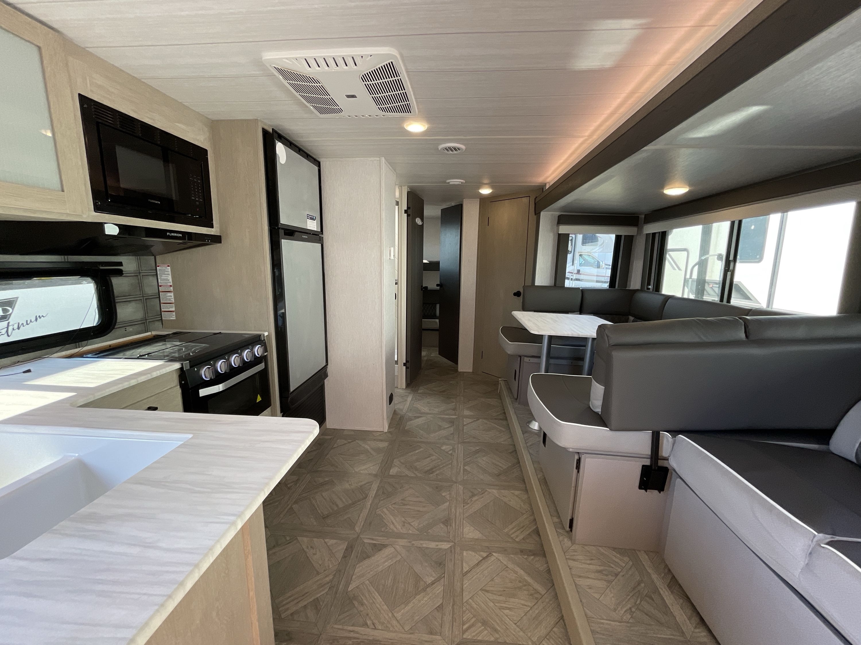 2024 Forest River SALEM CRUISE LITE 273QBXL in panama city FL