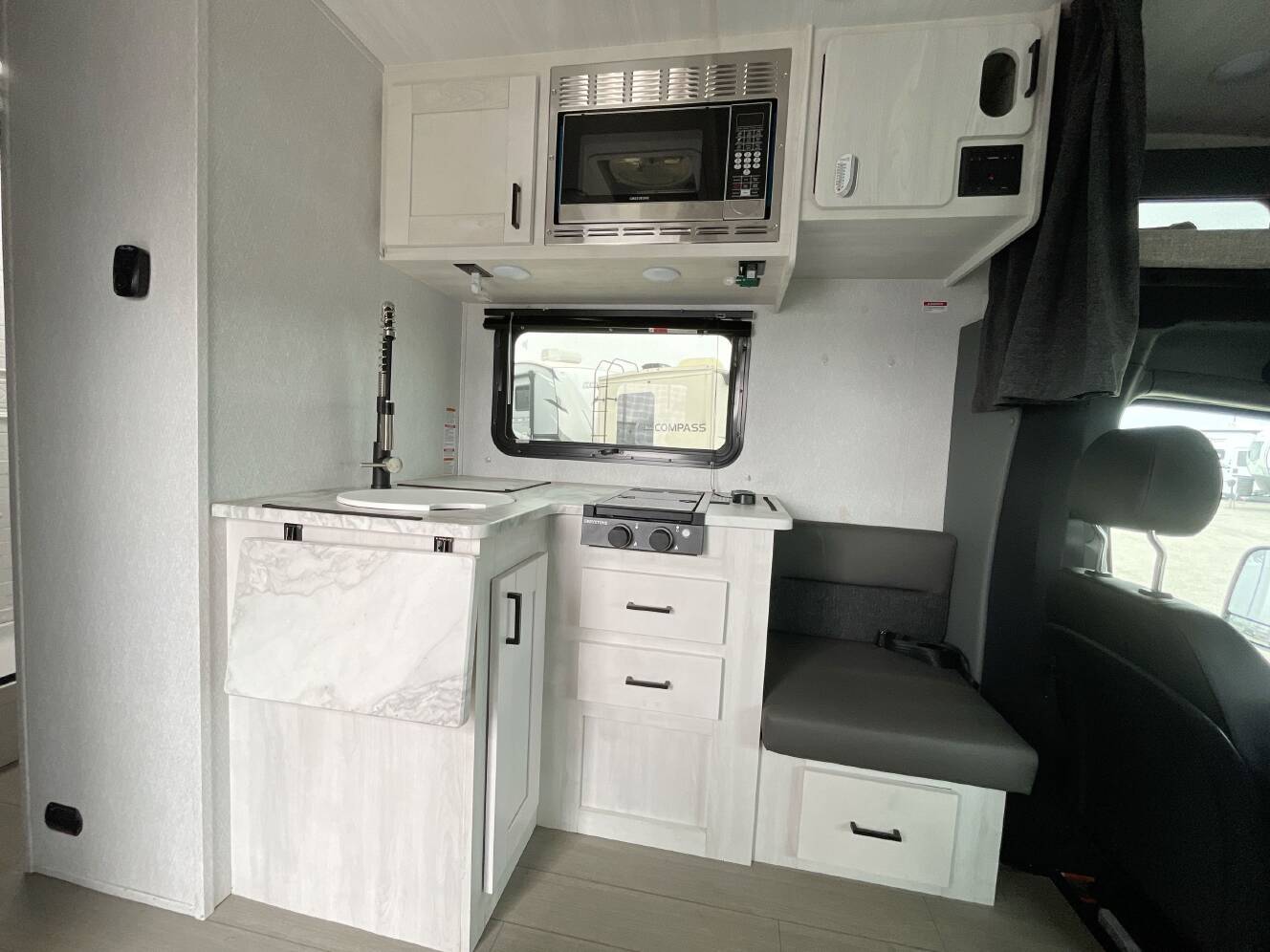 A photo of this 2024 East To West ENTRADA M-CLASS 24RL