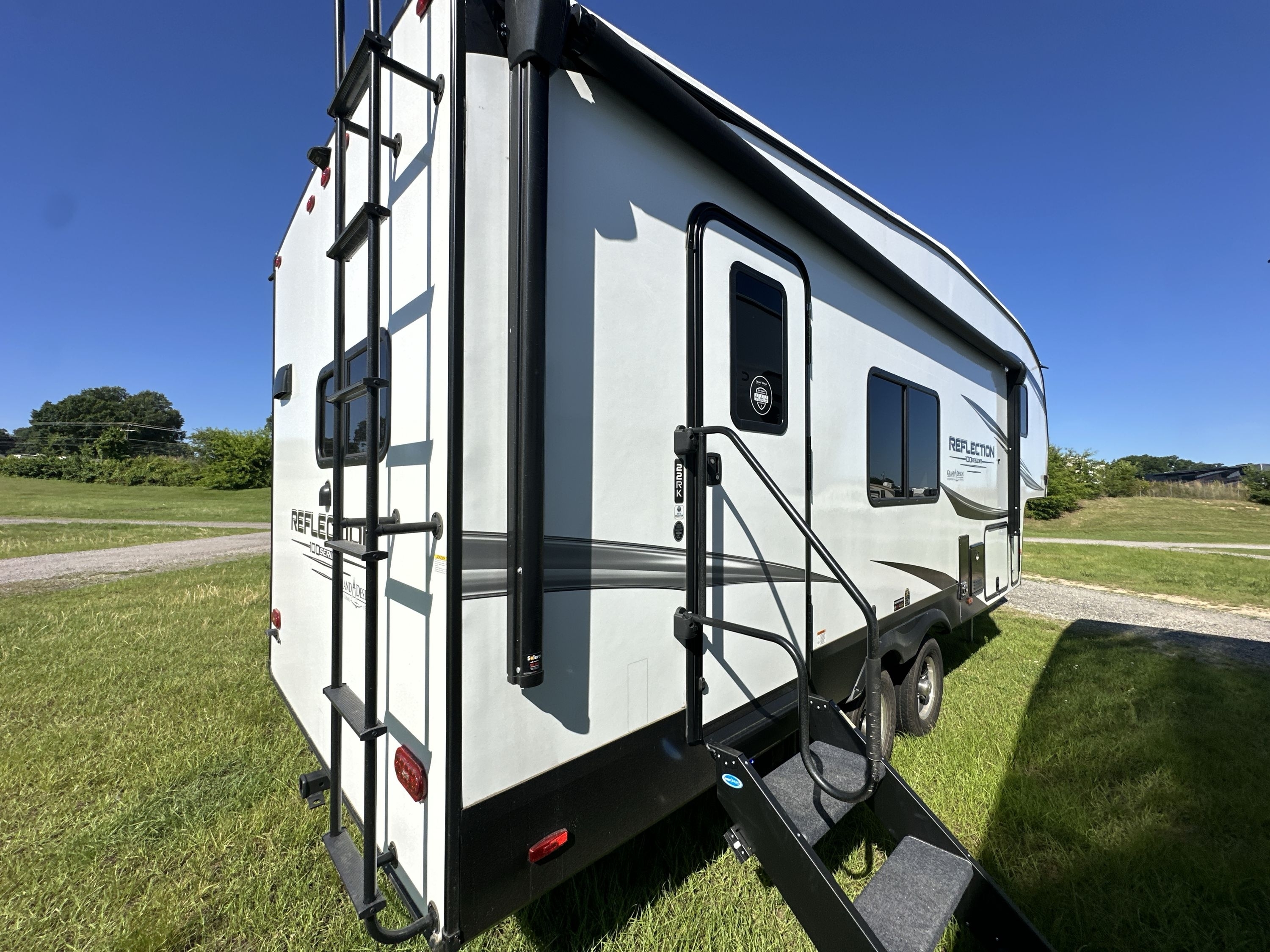 View more photos of this listing