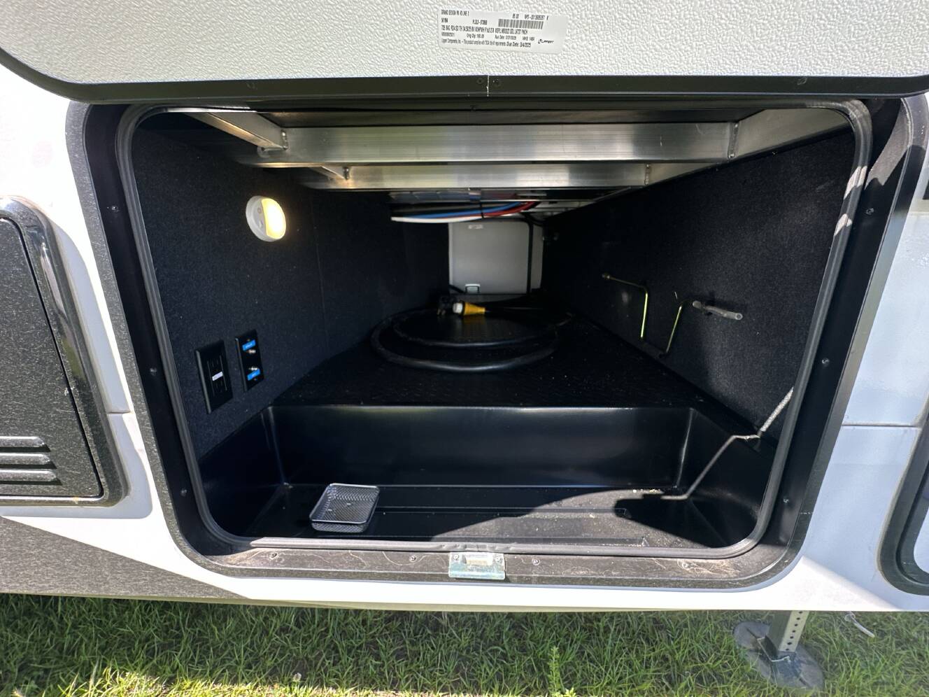 A photo of this 2025 Grand Design REFLECTION 100 SERIES 22RK