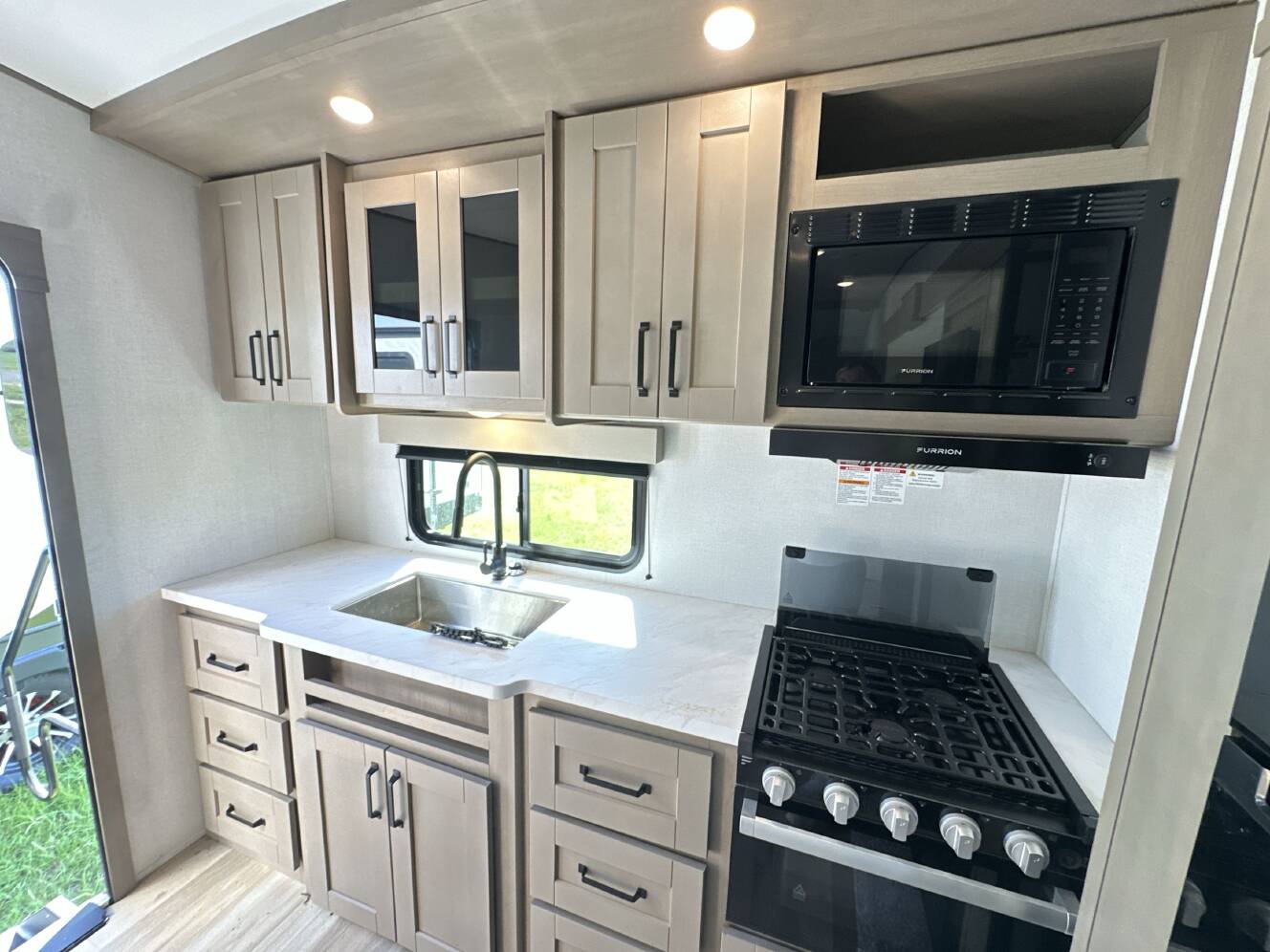 A photo of this 2025 Grand Design REFLECTION 100 SERIES 22RK