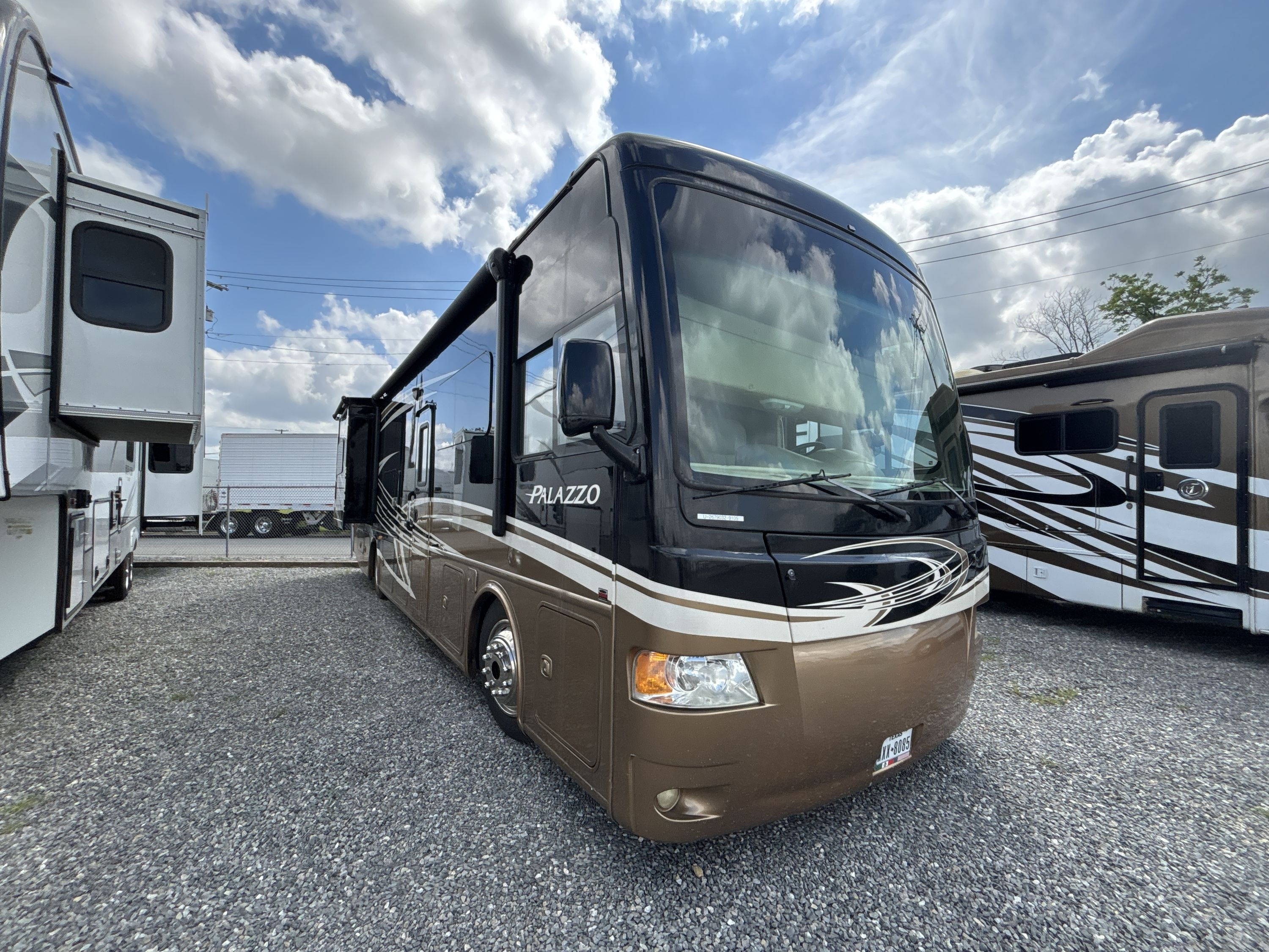 2014 Thor PALAZZO 33.3 RV
