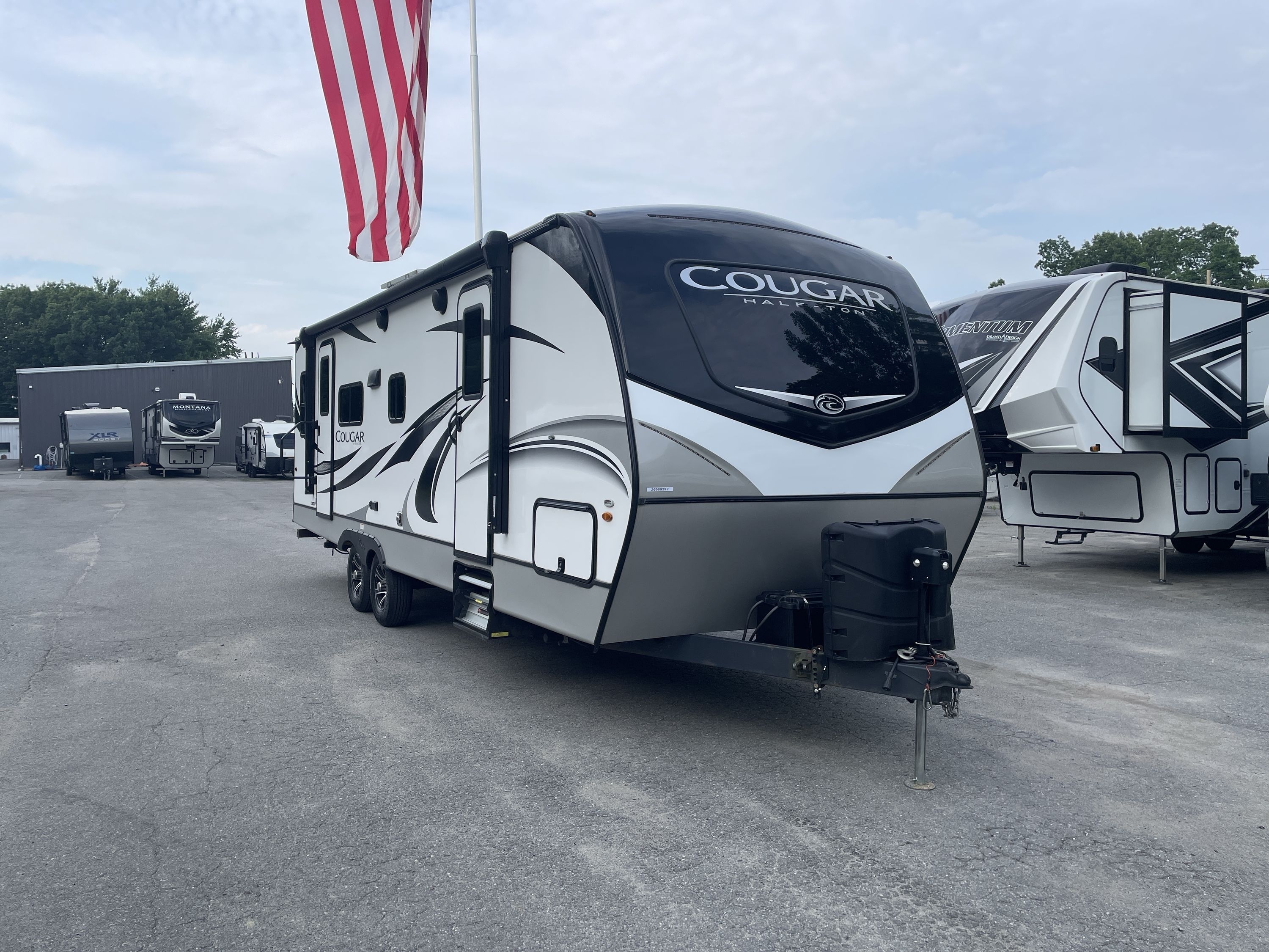 2022 Keystone COUGAR 25RDS RV