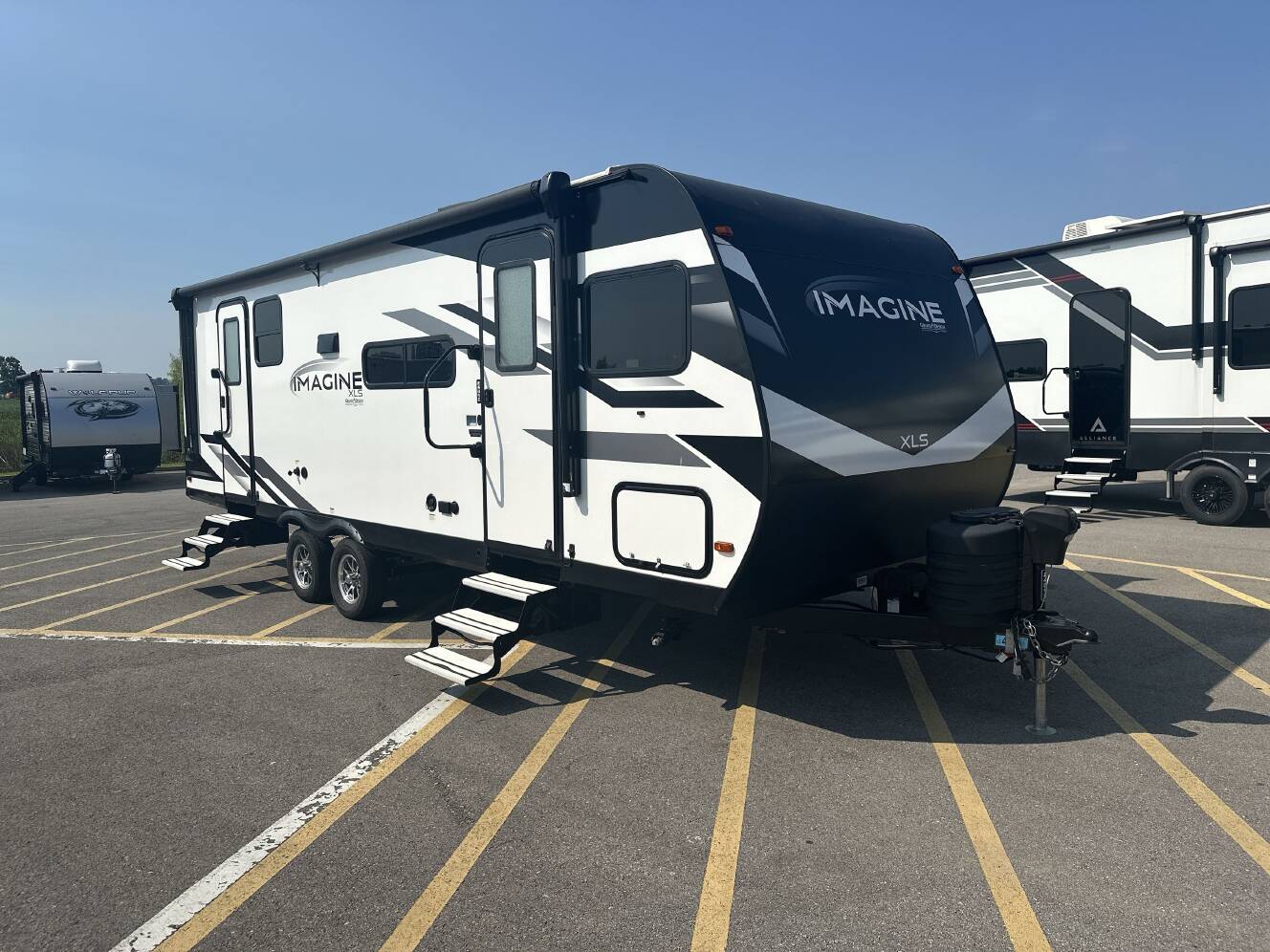 A photo of this 2024 Grand Design IMAGINE XLS 24BSE