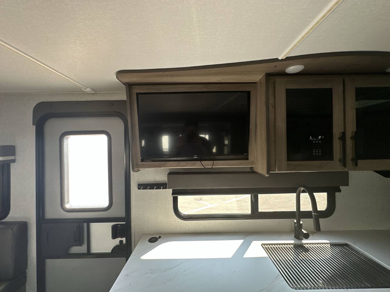A photo of this 2024 Grand Design IMAGINE XLS 24BSE
