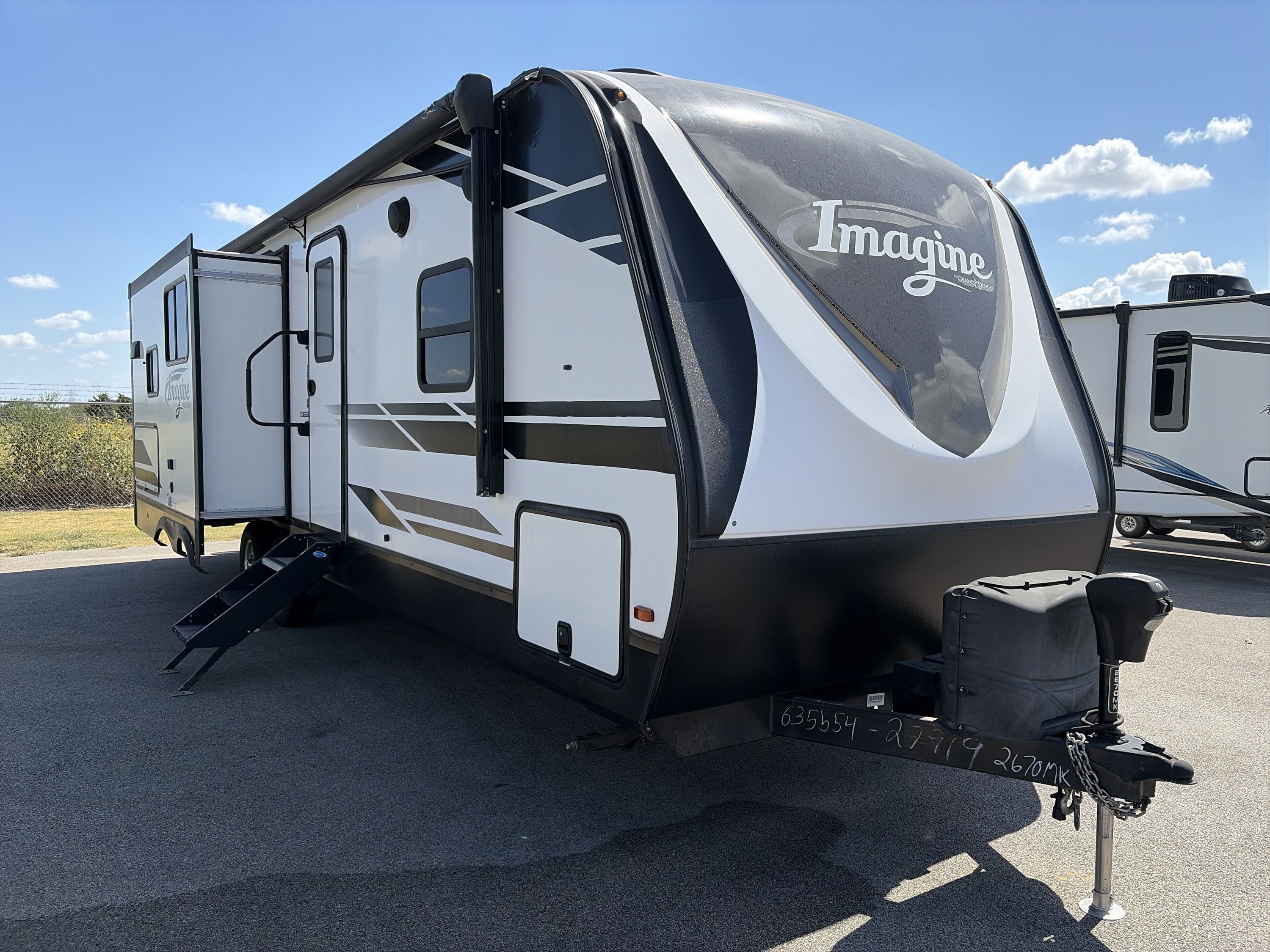 2022 Grand Design IMAGINE 2670MK in alvarado TX