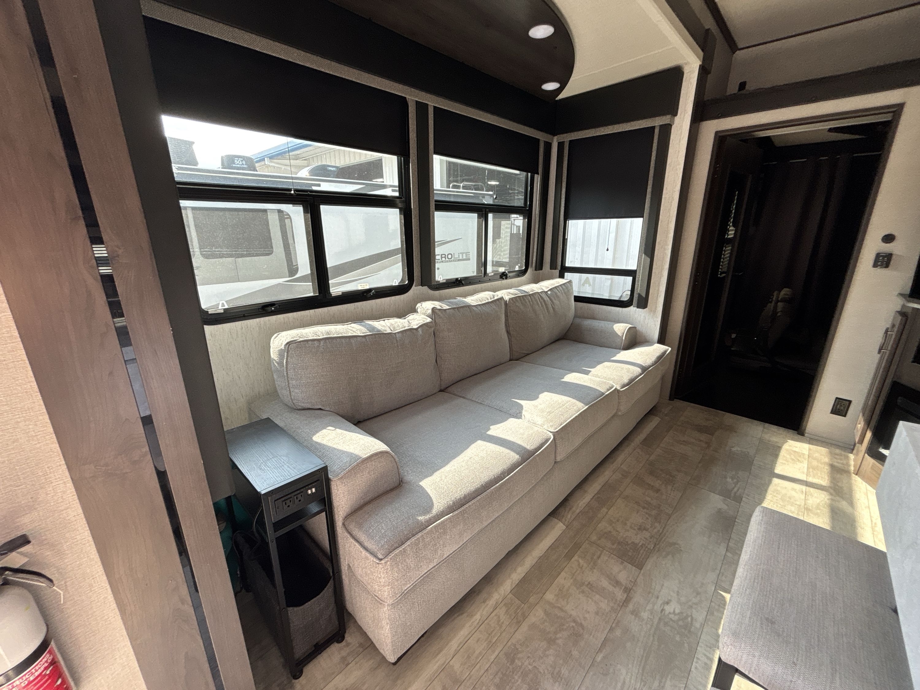 2022 Grand Design MOMENTUM M CLASS 351MS in hope mills NC