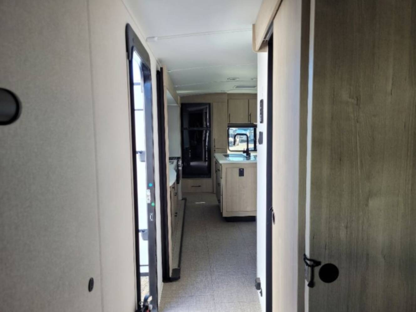 A photo of this 2025 Grand Design Imagine 2670MK