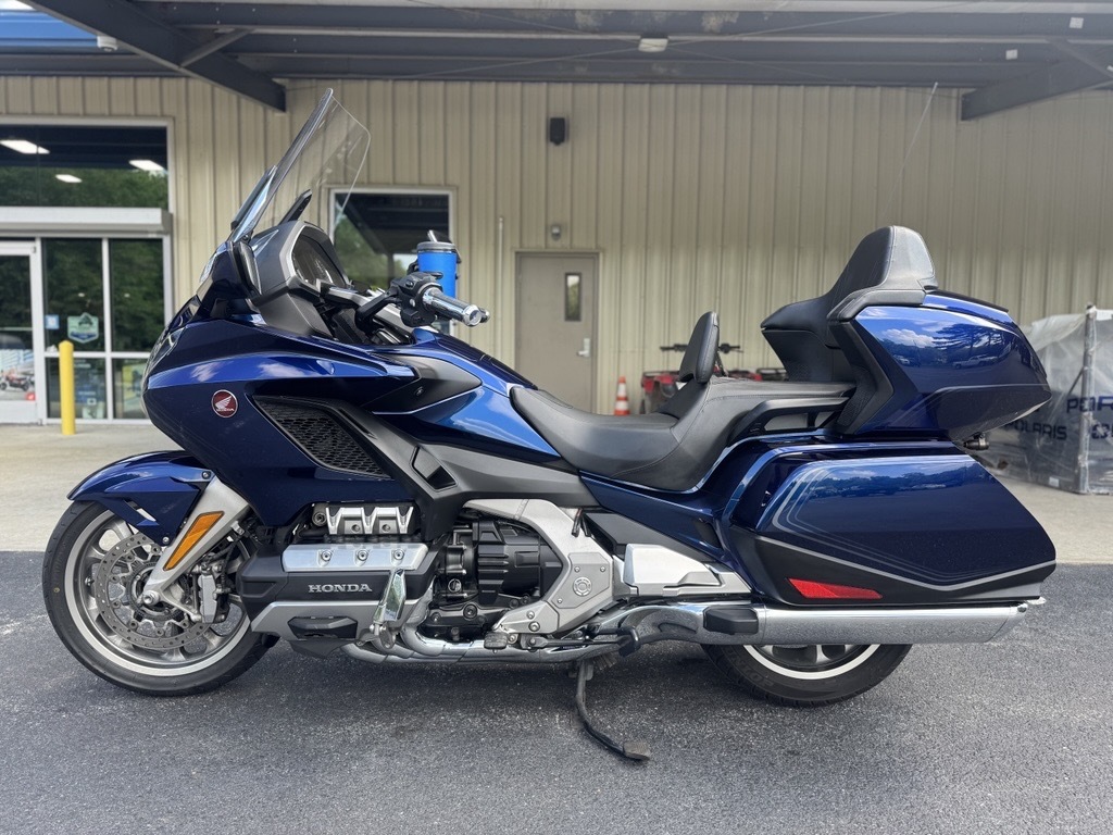 2018 Honda GOLD WING TOUR DCT 1800 TOUR AUTOMATIC DCT in Salisbury, MD