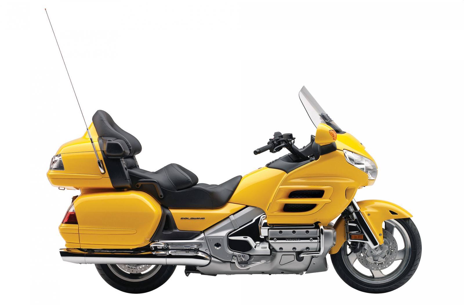 2010 Honda GL18HPMA 1800 in Pasco, WA