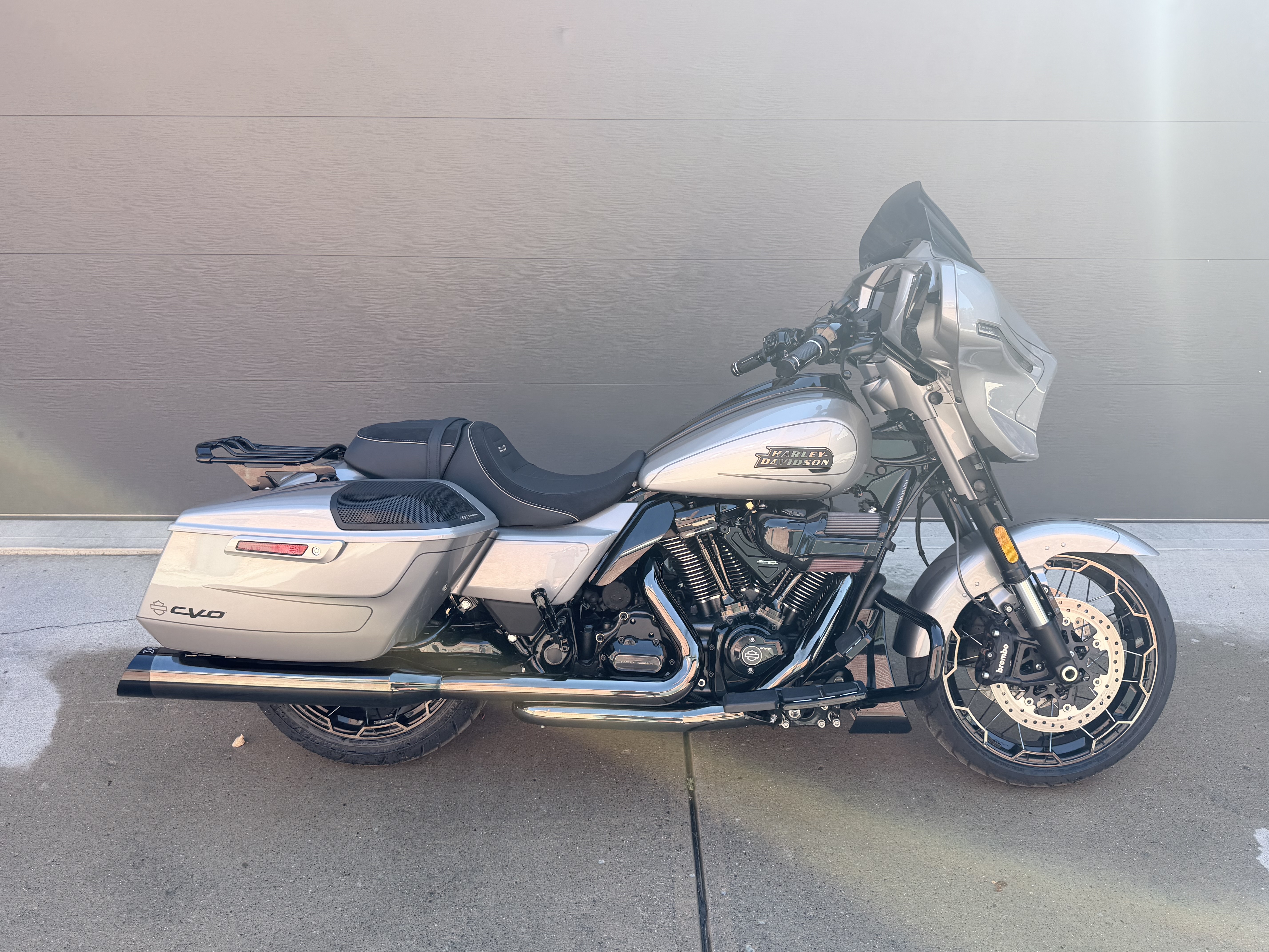 2023 Harley-Davidson STREET GLIDE CVO STREET GLIDE CVO STREET GLIDE in Indianapolis, IN