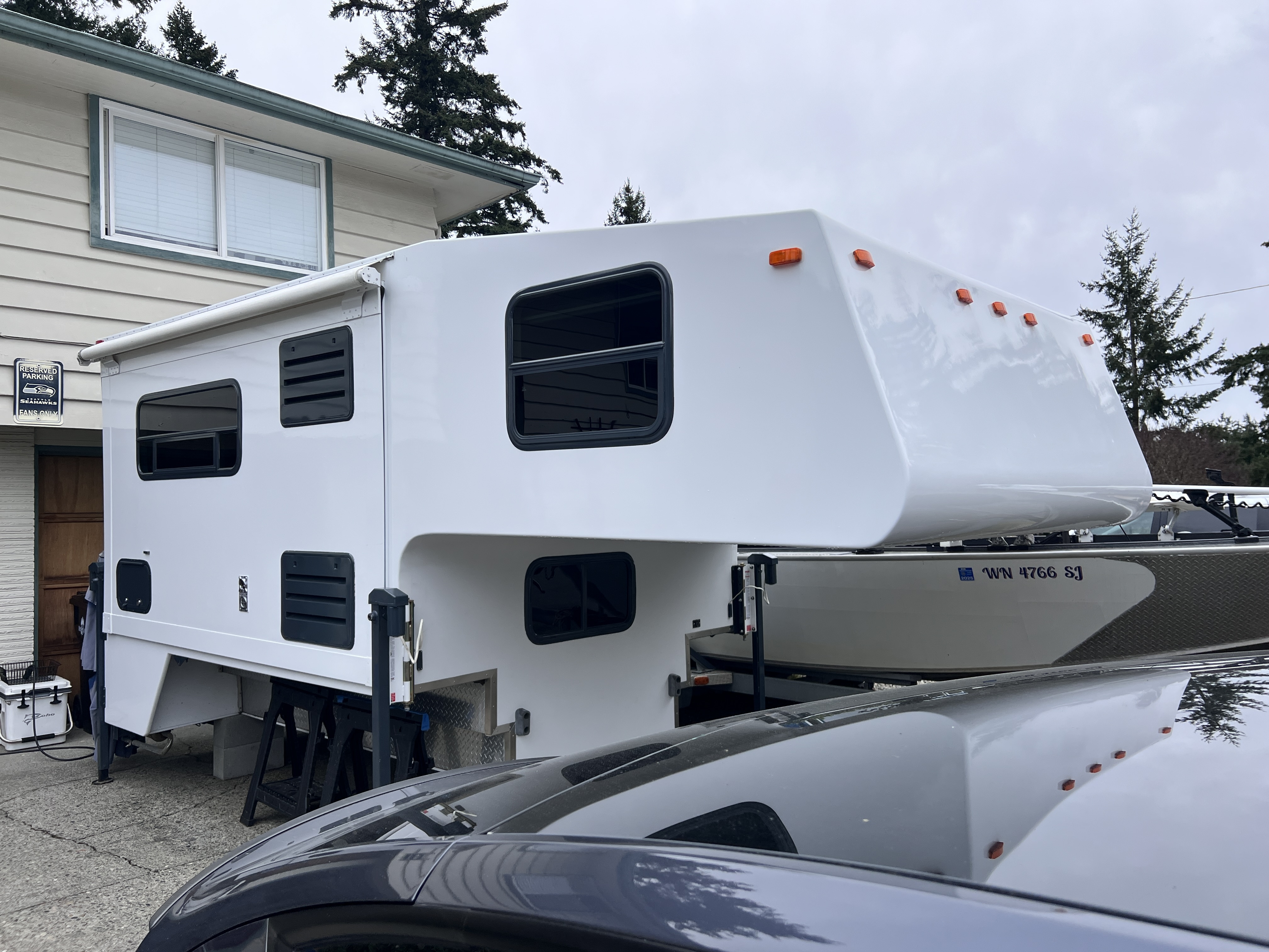 2006 Northwood Mfg ARCTIC FOX CAMPER 990 in shoreline WA