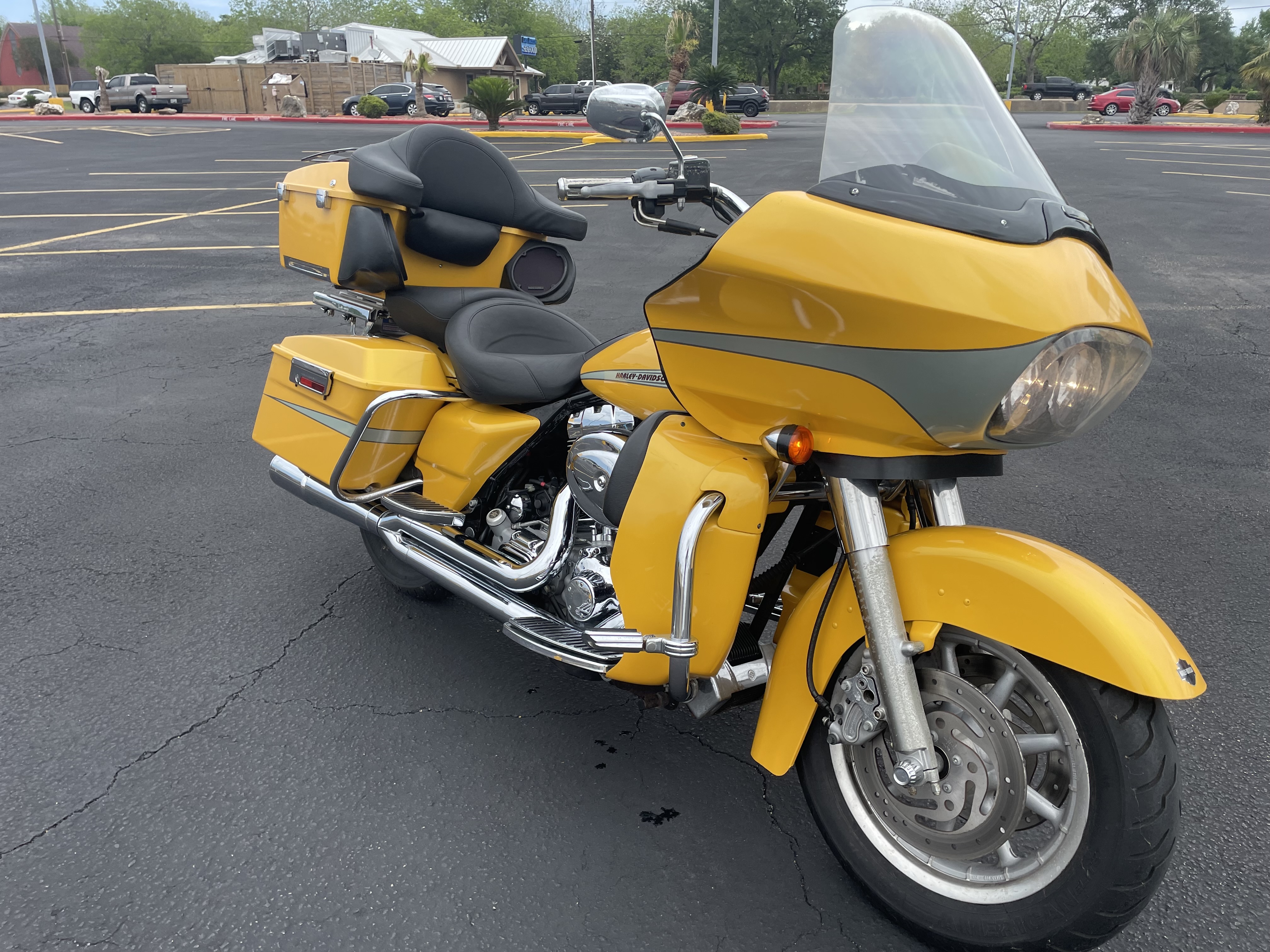 2005 Harley-Davidson ROAD GLIDE BASE in lake jackson TX