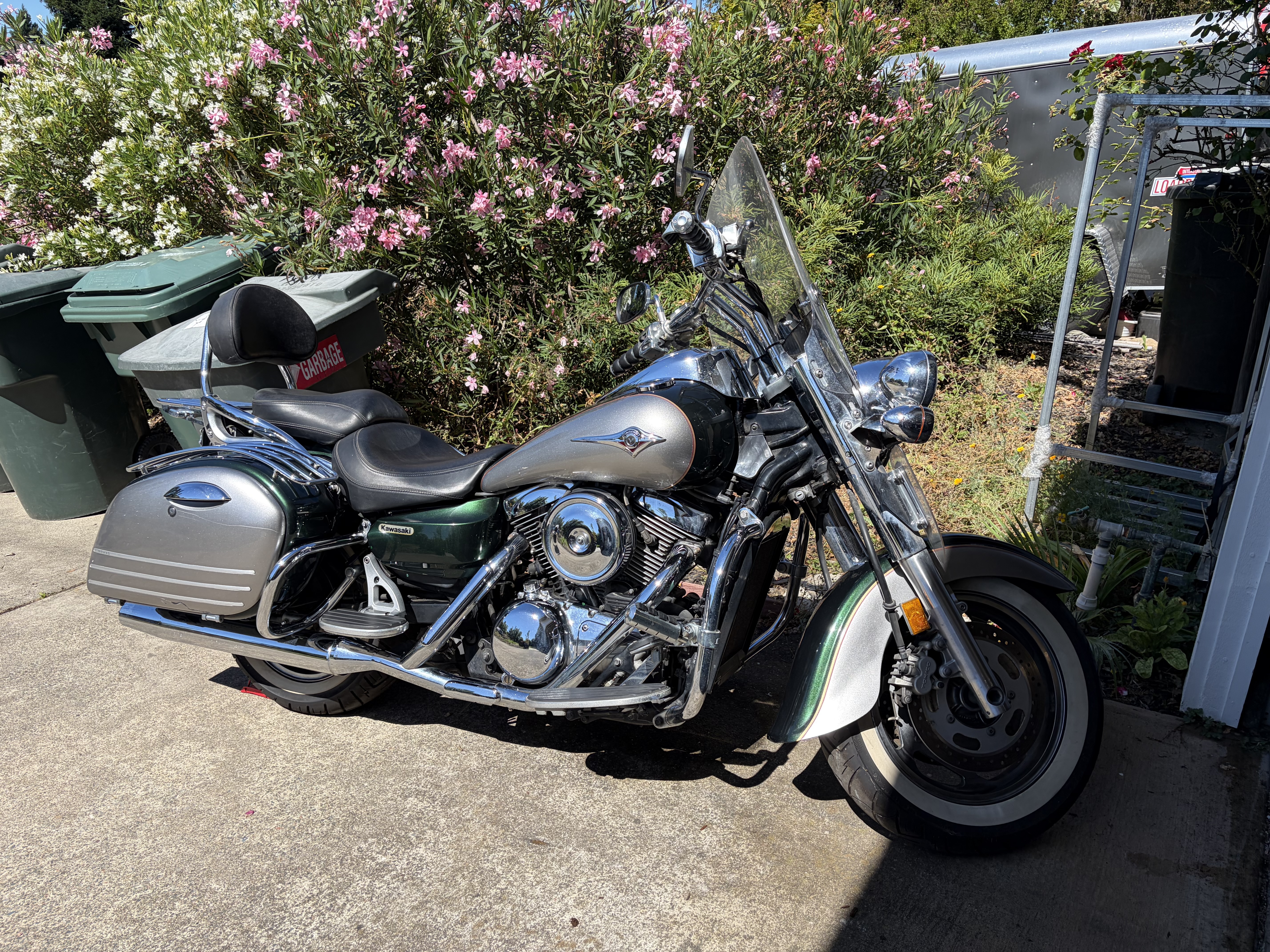 2006 Kawasaki VULCAN 1600 NOMAD NOMAD in Orangevale, CA