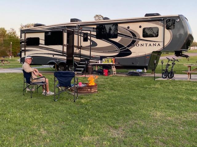 2018 Keystone MONTANA 3811MS RV
