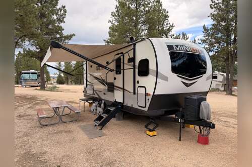 2021 Forest River ROCKWOOD MINI LITE 2506S in saratoga springs UT