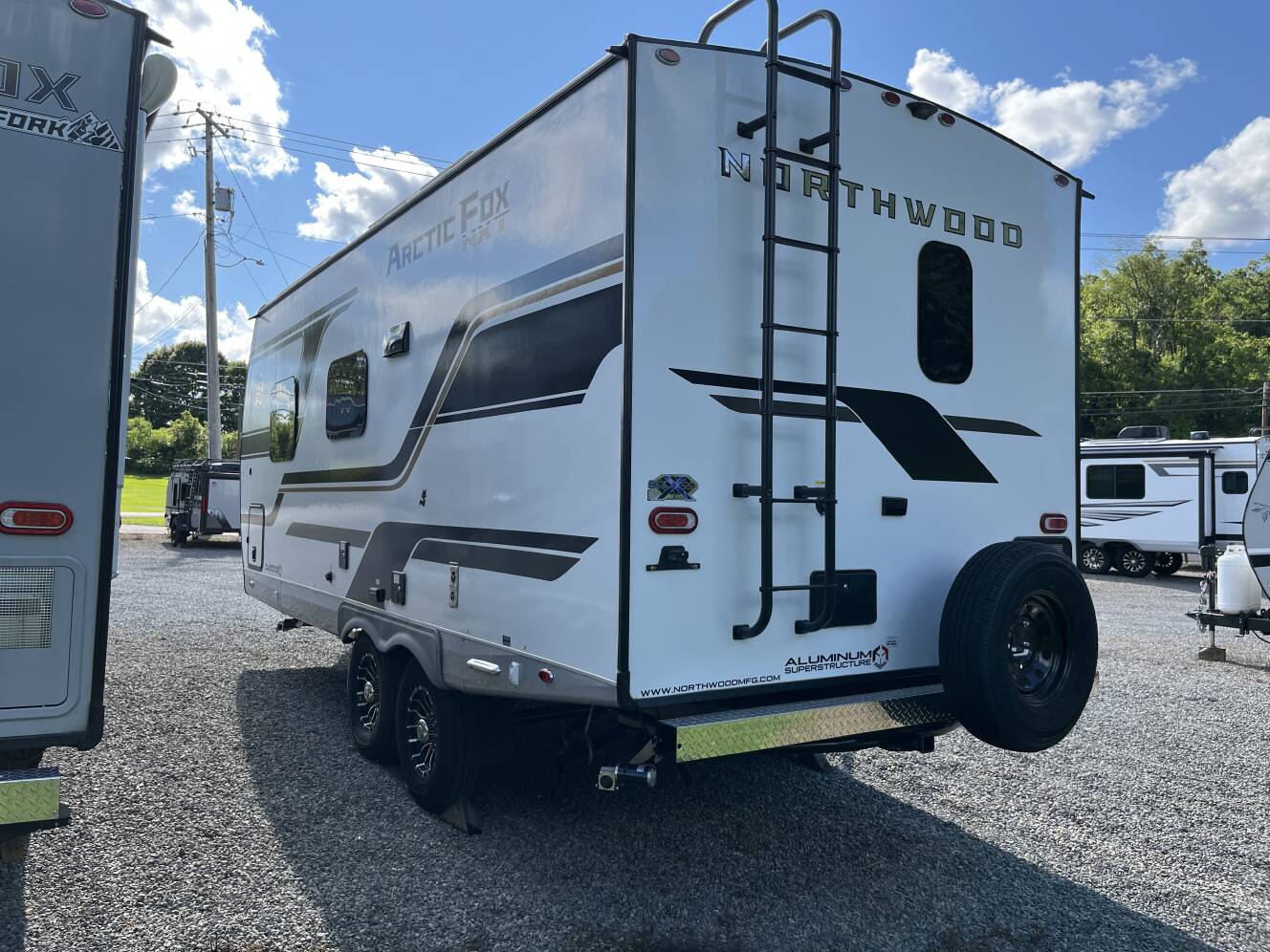 A photo of this 2027 Northwood Arctic Fox NXT 22GT