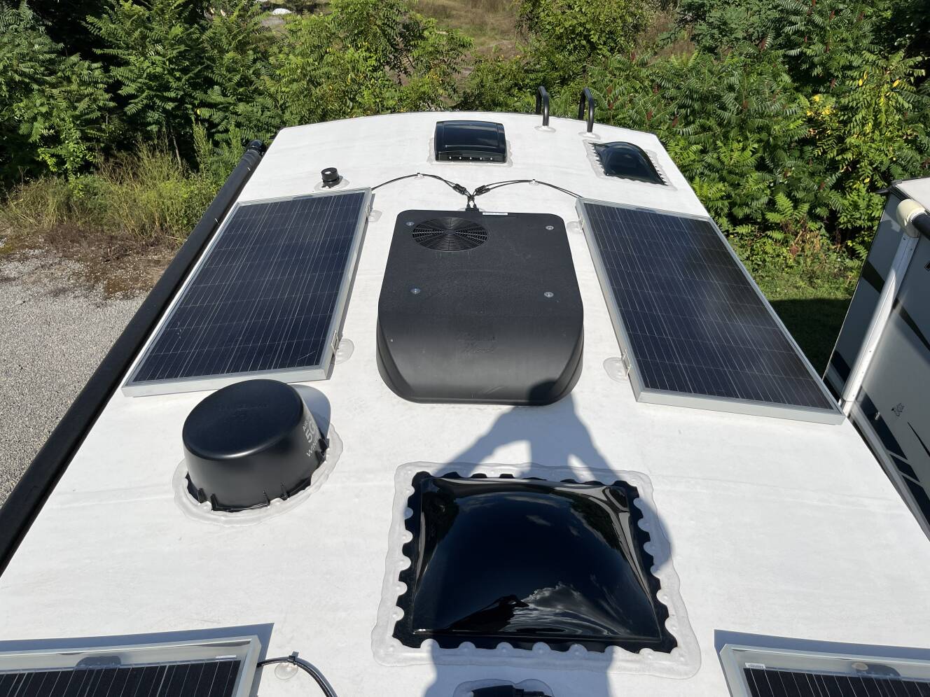 A photo of this 2027 Northwood Arctic Fox NXT 22GT