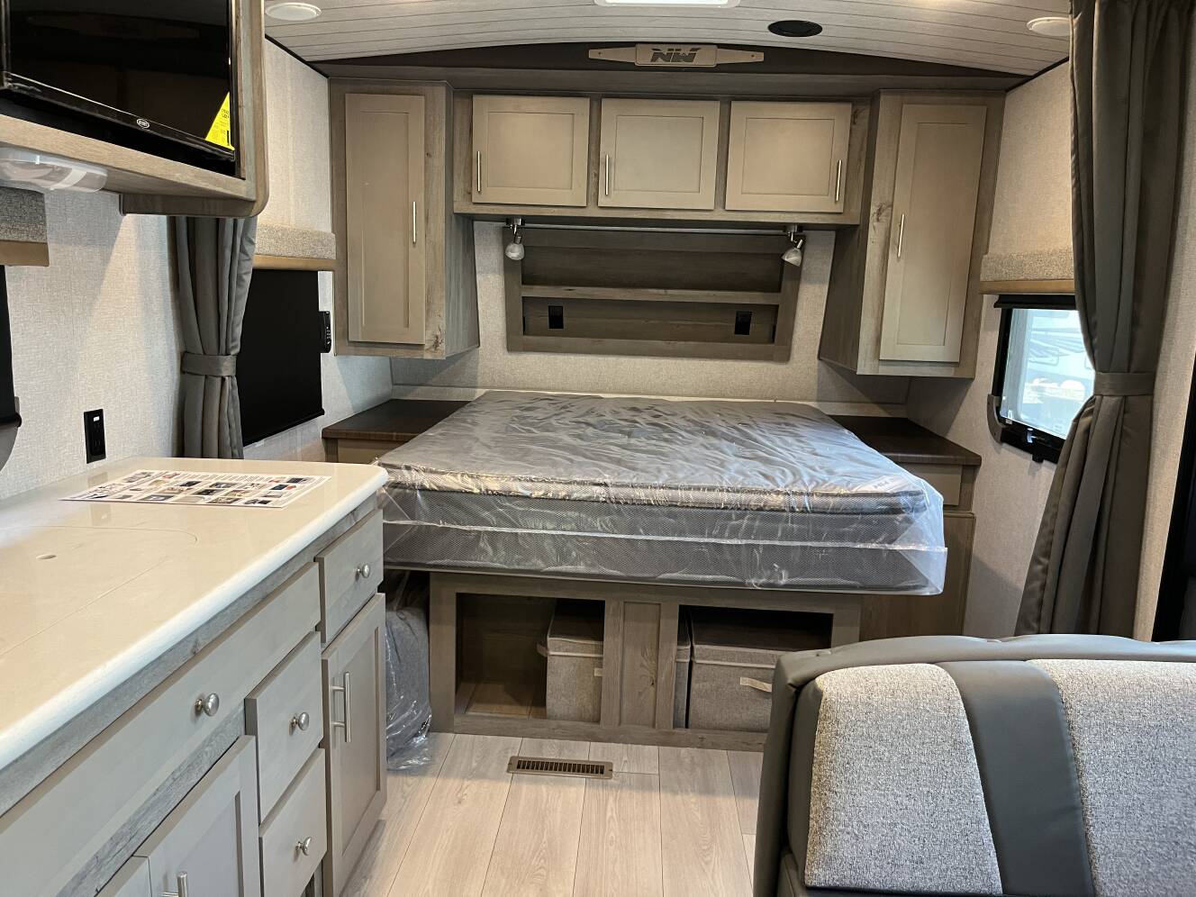 A photo of this 2027 Northwood Arctic Fox NXT 22GT