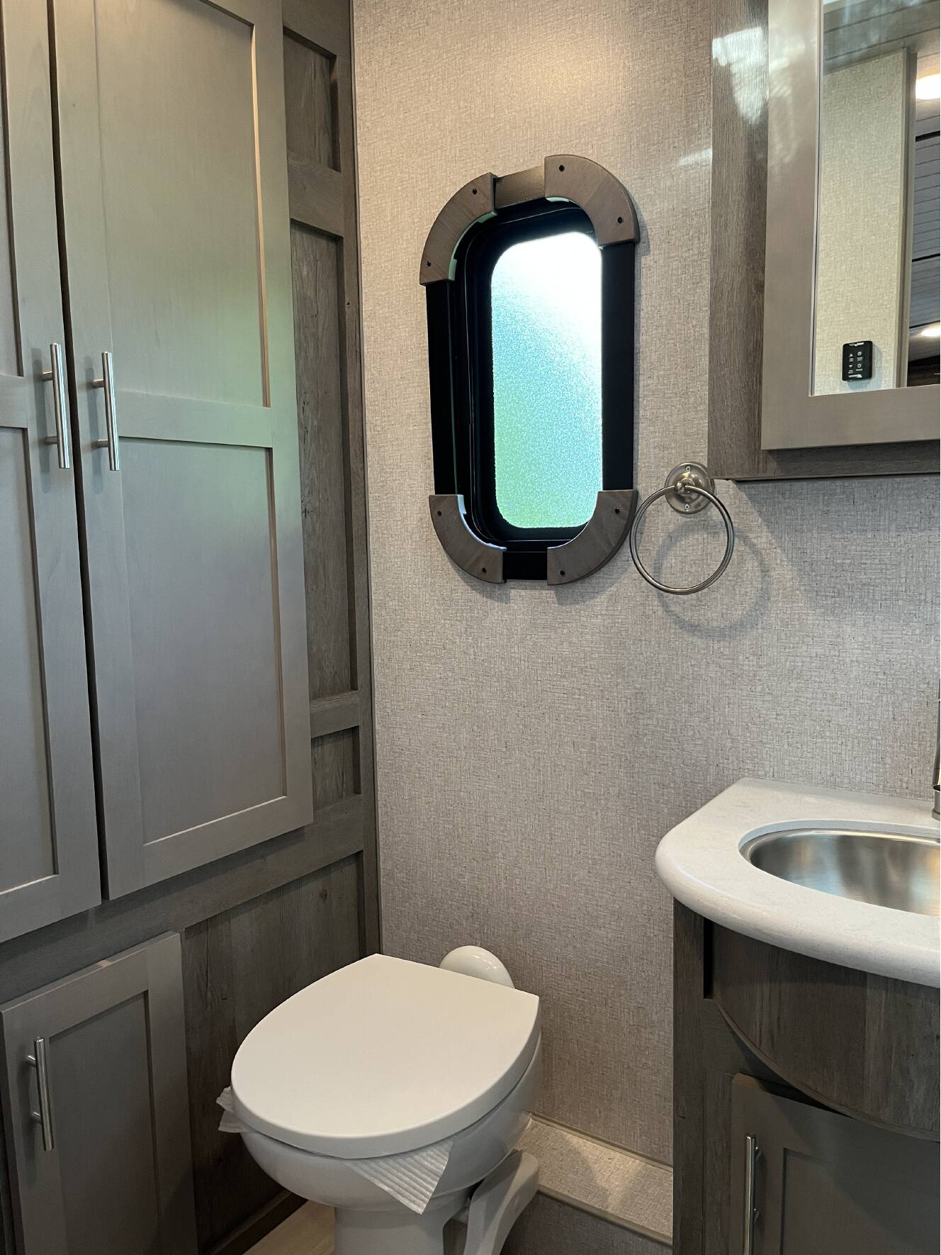 A photo of this 2027 Northwood Arctic Fox NXT 22GT