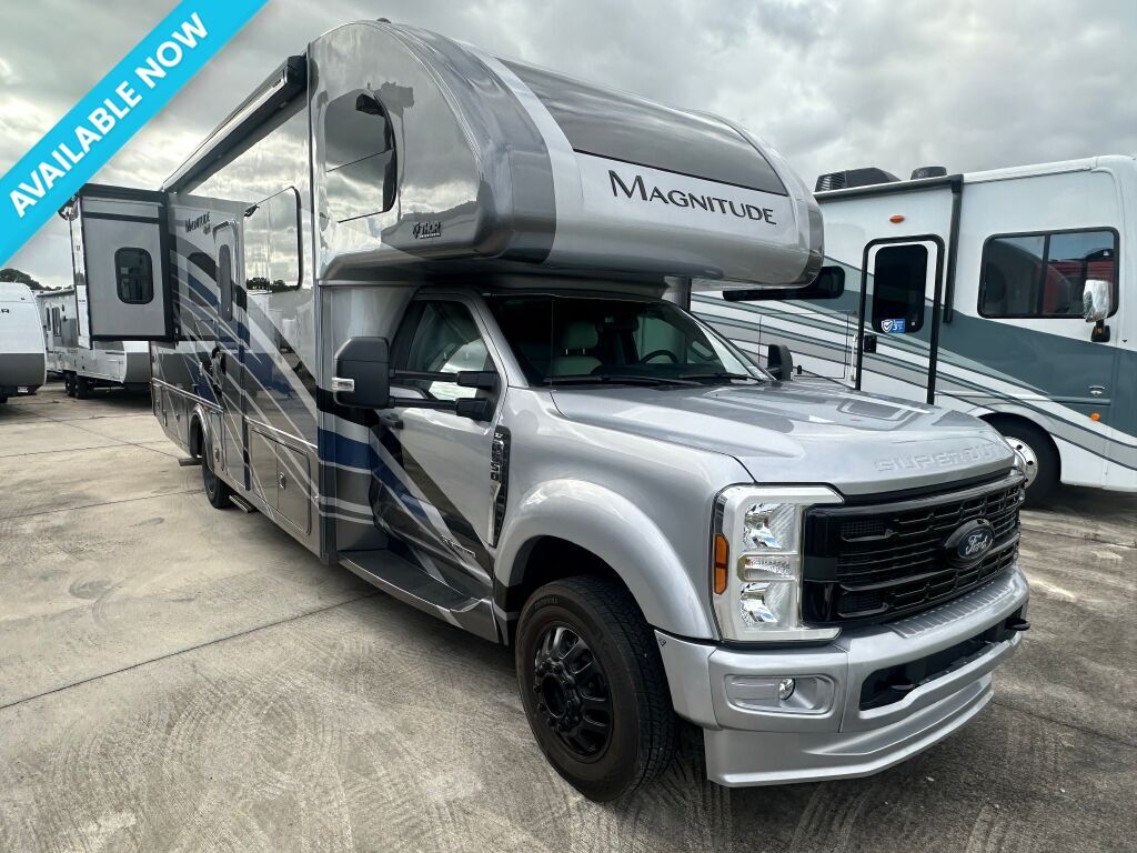 2025 Thor Motor Coach Magnitude® XG32 in palm bay FL