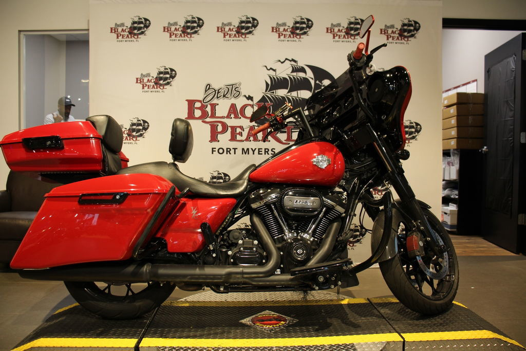 2022 Harley-Davidson Street Glide FLHXS - Special SPECIAL in Fort Myers, FL