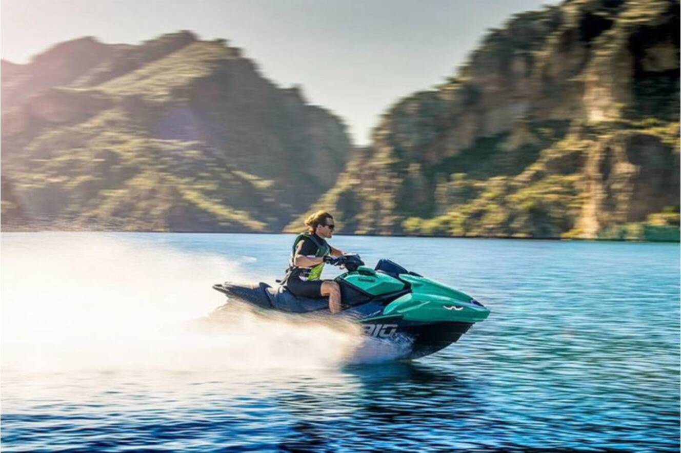 A photo of this 2026 Kawasaki Jet Ski Ultra 310 LX-S