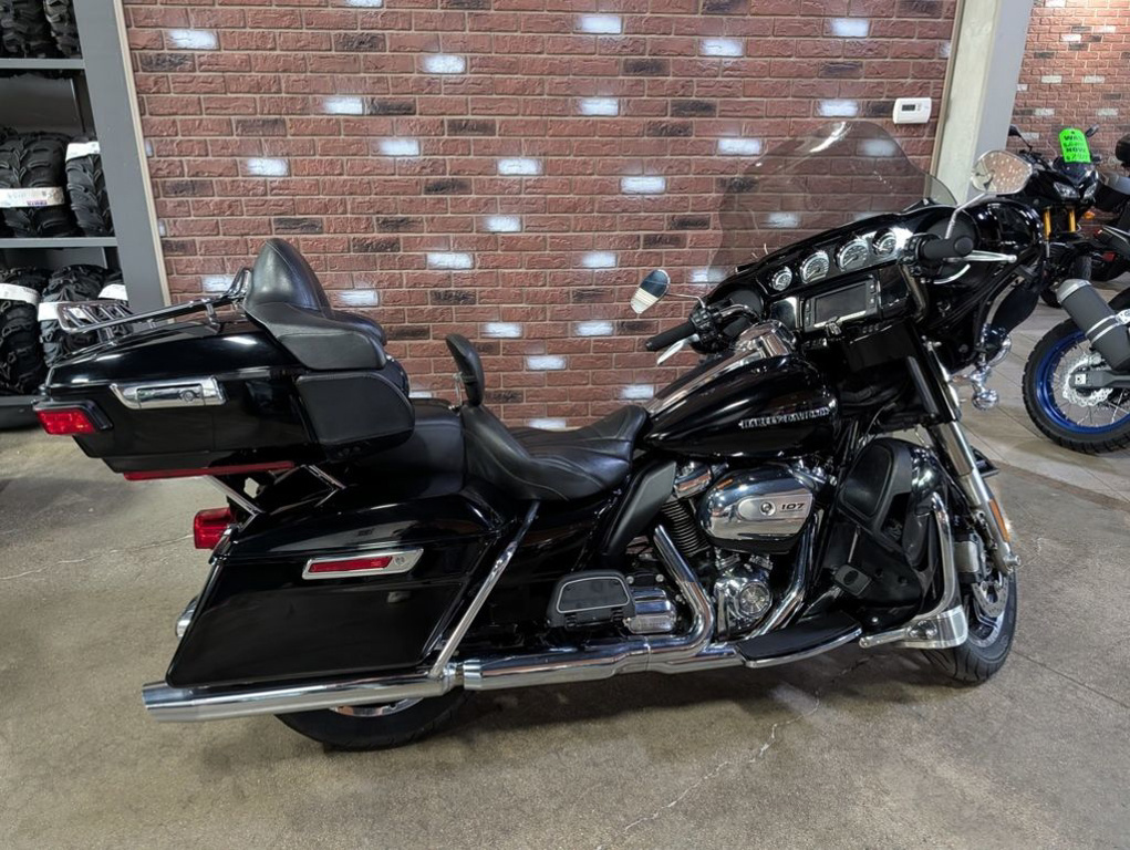 2018 Harley-Davidson Touring FLHTK - Ultra Limited ULTRA LIMITED in Dimondale, MI