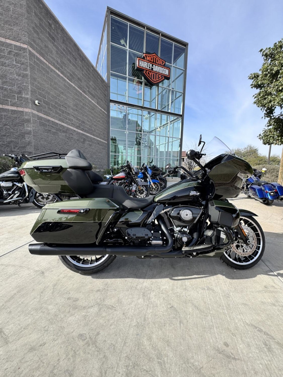 2026 Harley-Davidson Touring Road Glide Limited LIMITED in Tucson, AZ