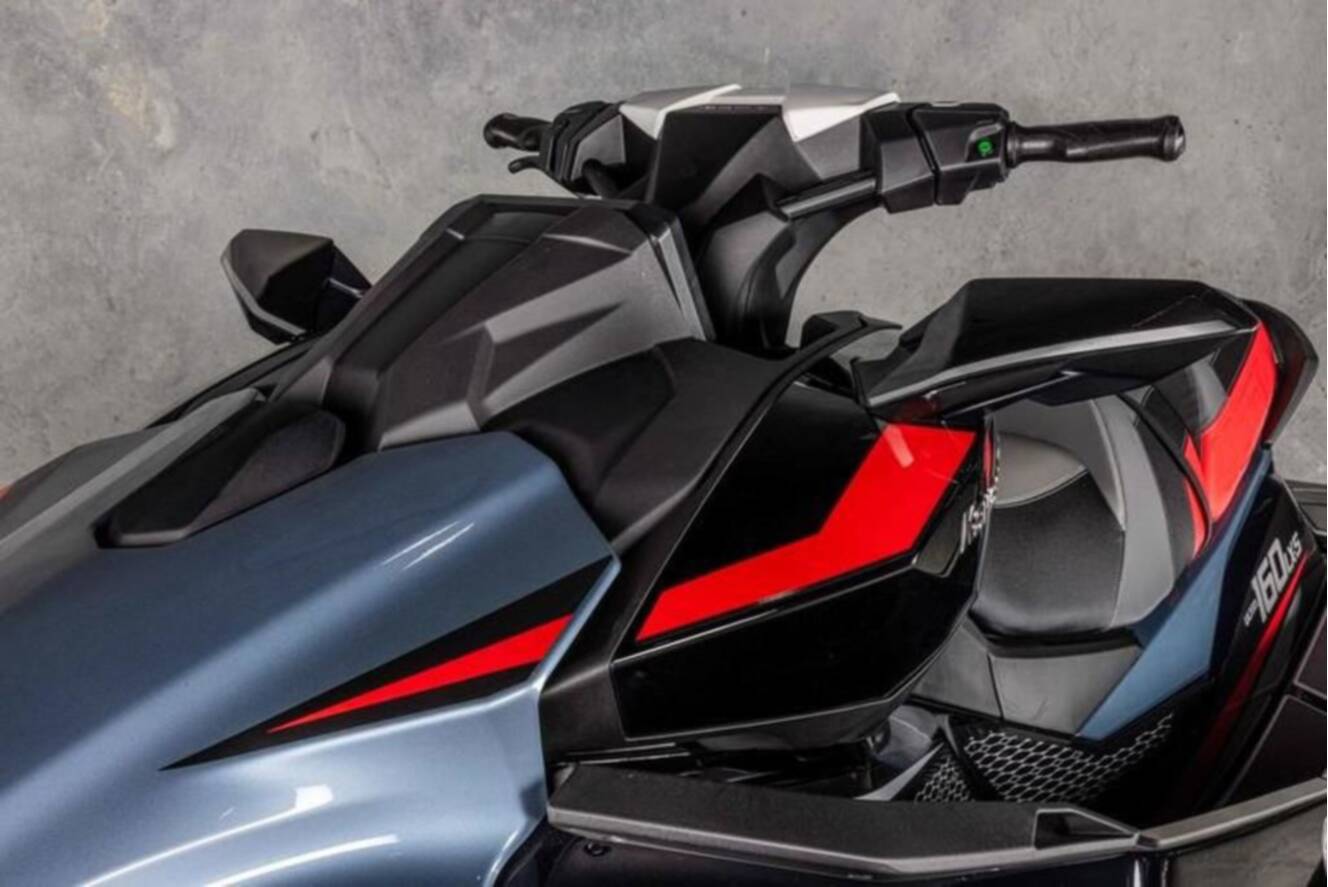 A photo of this 2026 Kawasaki Jet Ski Ultra 160 LX-S