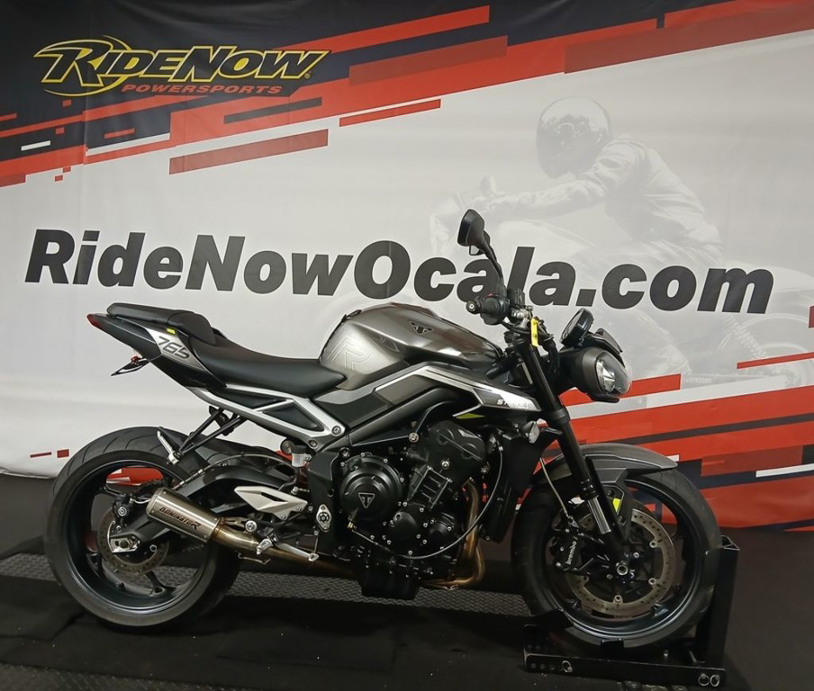 2024 Triumph Street Triple 765 R Silver Ice R 765 R in Ocala, FL