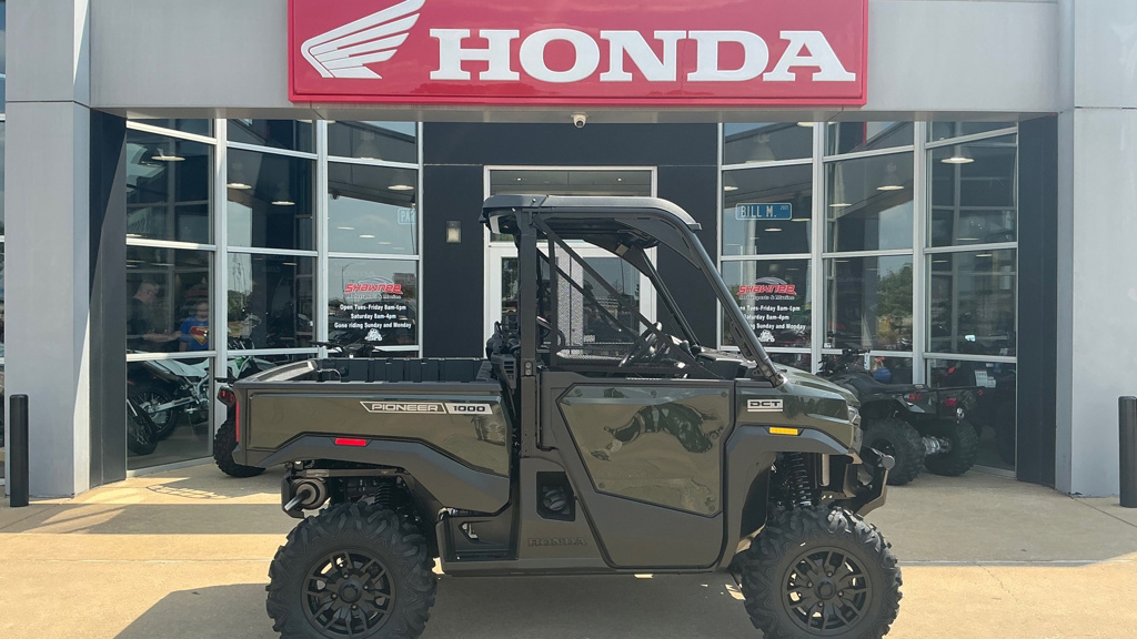 2026 Honda Pioneer 1000 Deluxe in shawnee OK