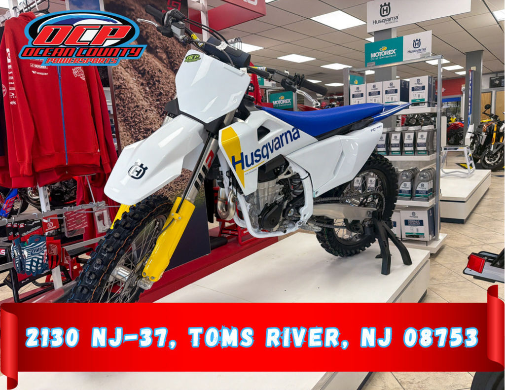 2027 Husqvarna® FC 450 450 in Toms River, NJ