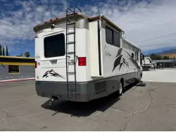 2006 NATIONAL DOLPHIN 5535