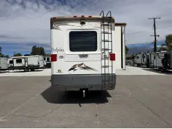 2006 NATIONAL DOLPHIN 5535