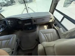 2006 NATIONAL DOLPHIN 5535
