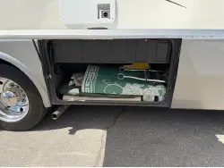 2006 NATIONAL DOLPHIN 5535