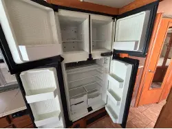 2006 NATIONAL DOLPHIN 5535