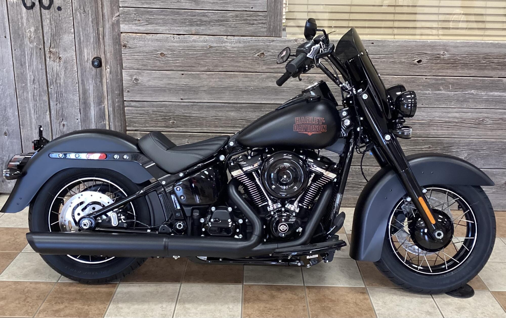 2026 Harley-Davidson Deadwood DEADWOOD in Bonduel, WI