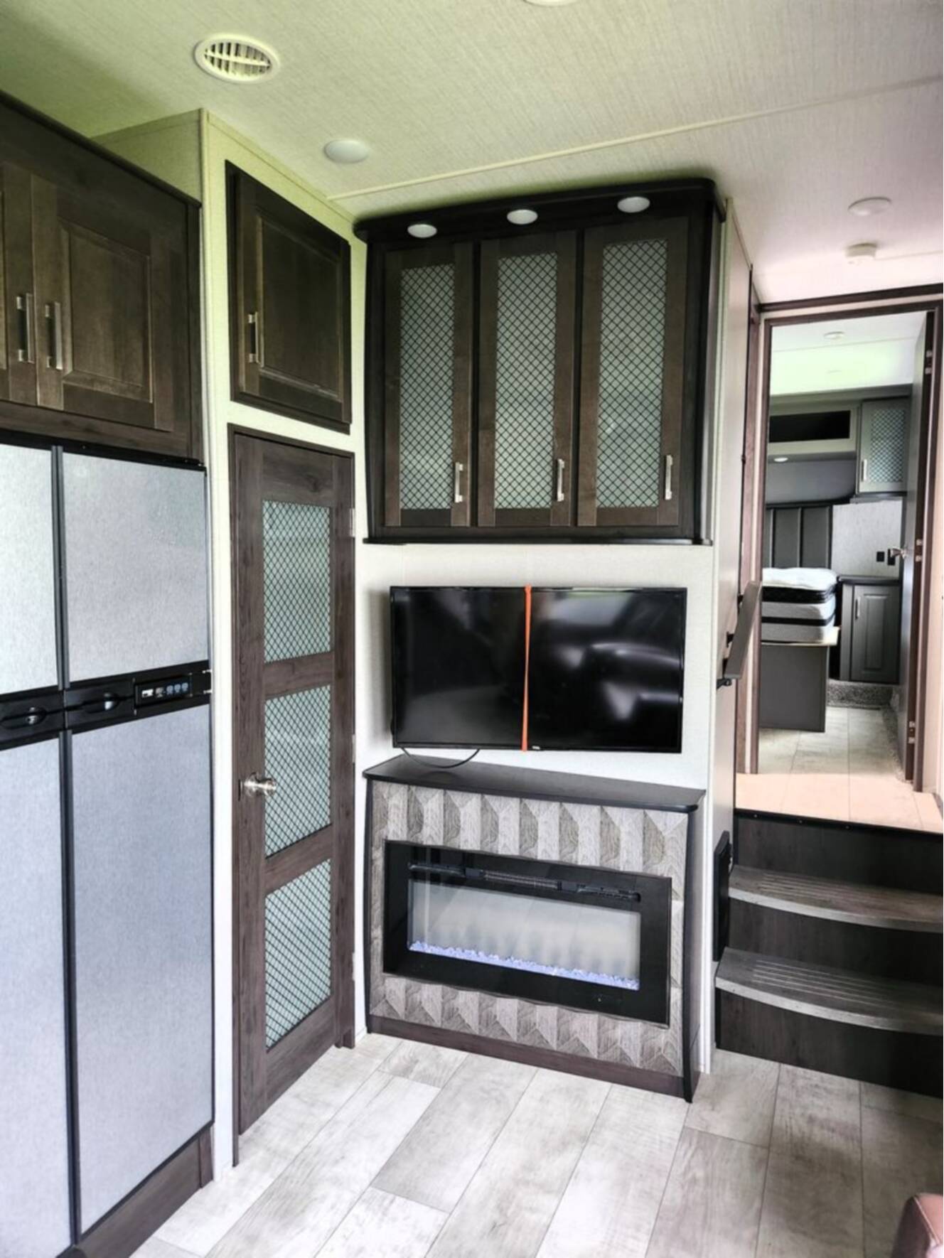 A photo of this 2020 Grand Design Momentum G Class 328G