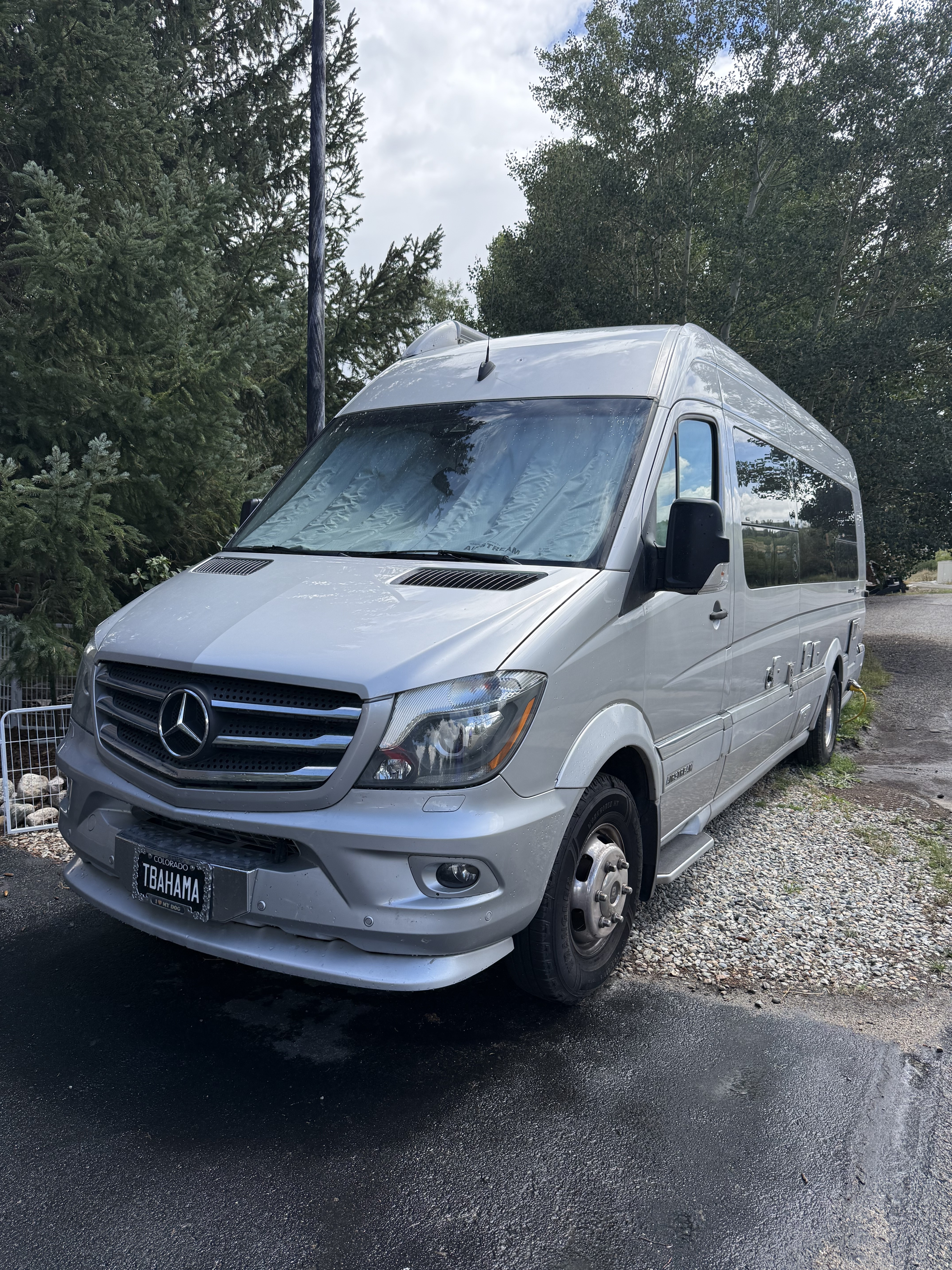 2017 Airstream TOMMY BAHAMA INTERSTATE 24GL RV