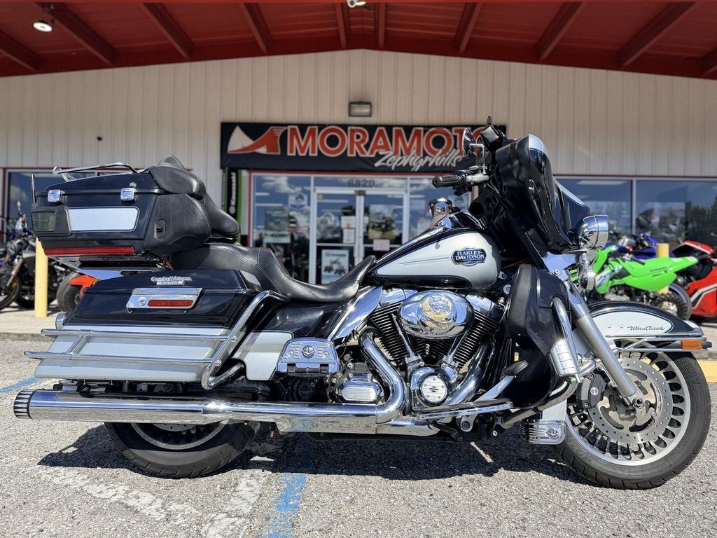 2013 Harley-Davidson® FLHTCU - Electra Glide® Ultra Classic® ULTRA CLASSIC FLHTCU in Zephyrhills, FL
