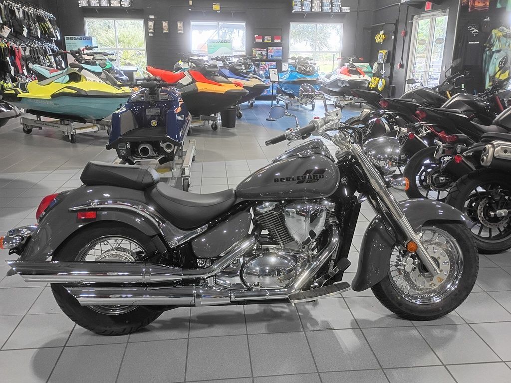 2025 Suzuki Boulevard C50 C50 in Oakland, FL