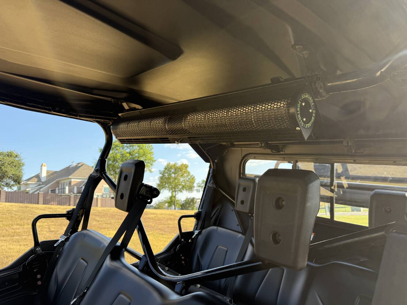 A photo of this 2023 Honda PIONEER 1000-6 CREW DELUXE