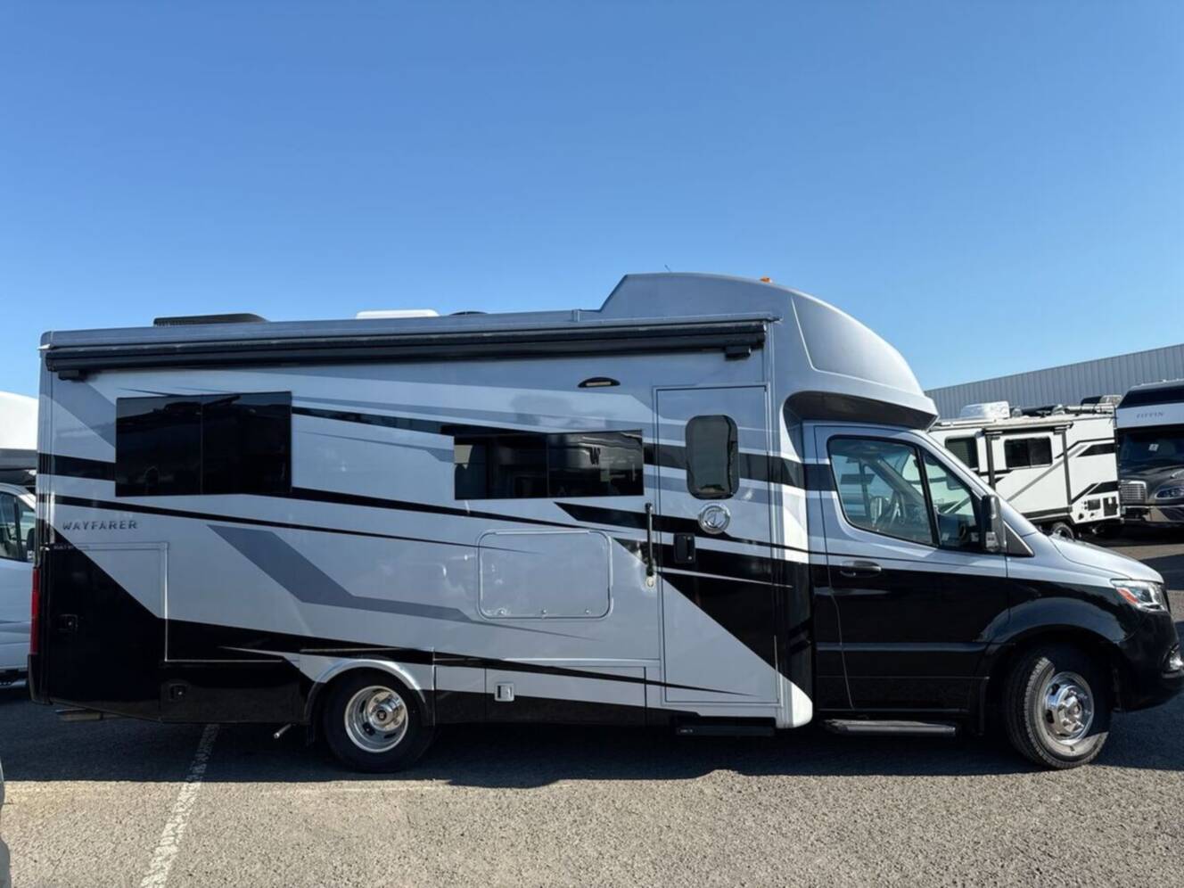 A photo of this 2026 Tiffin Wayfarer 25XLW