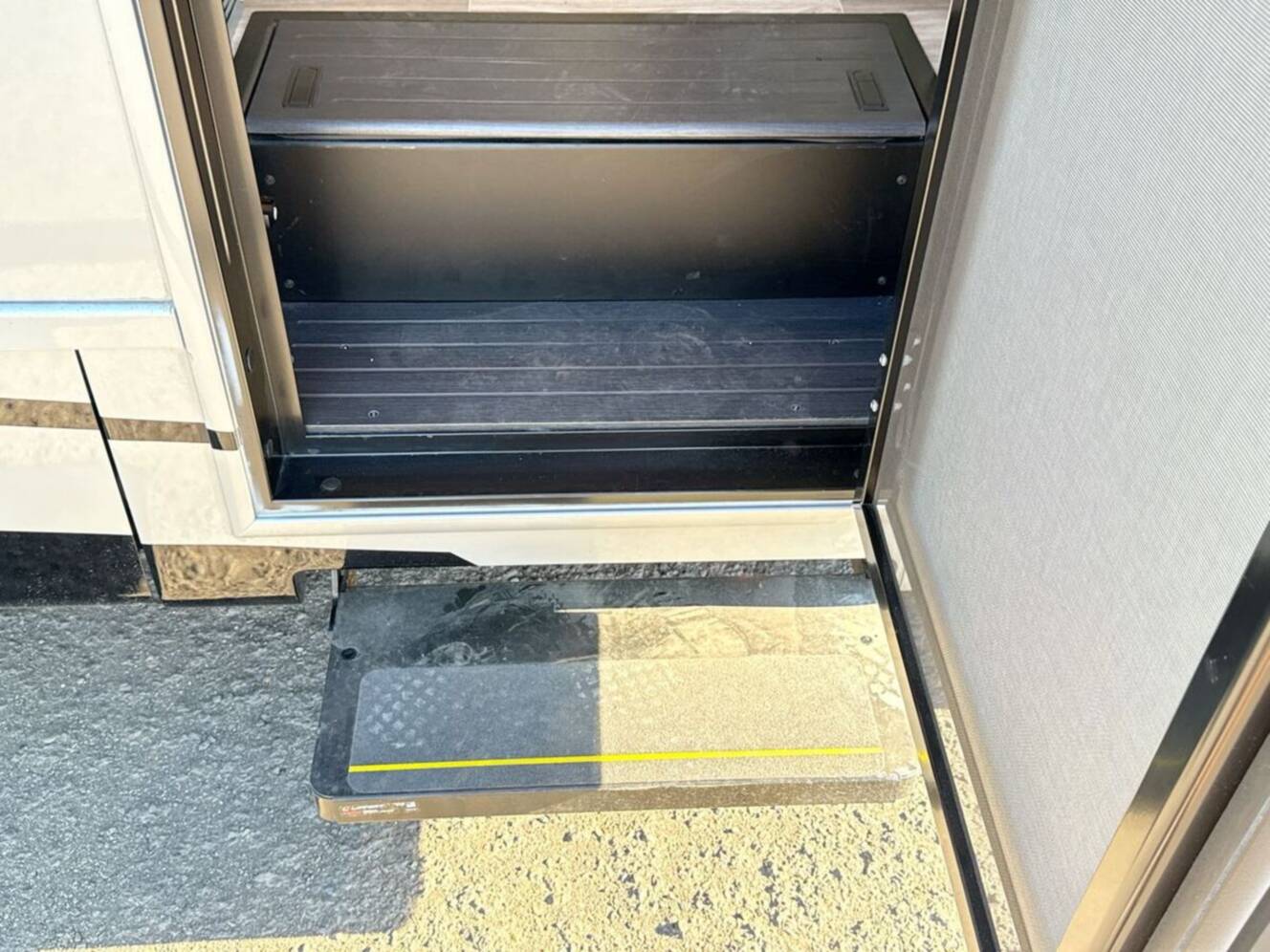 A photo of this 2026 Tiffin Wayfarer 25XLW
