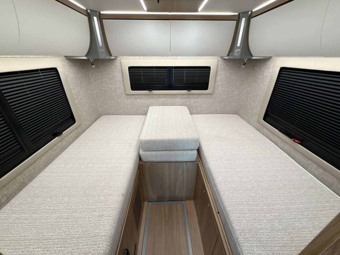 A photo of this 2026 Tiffin Wayfarer 25XLW