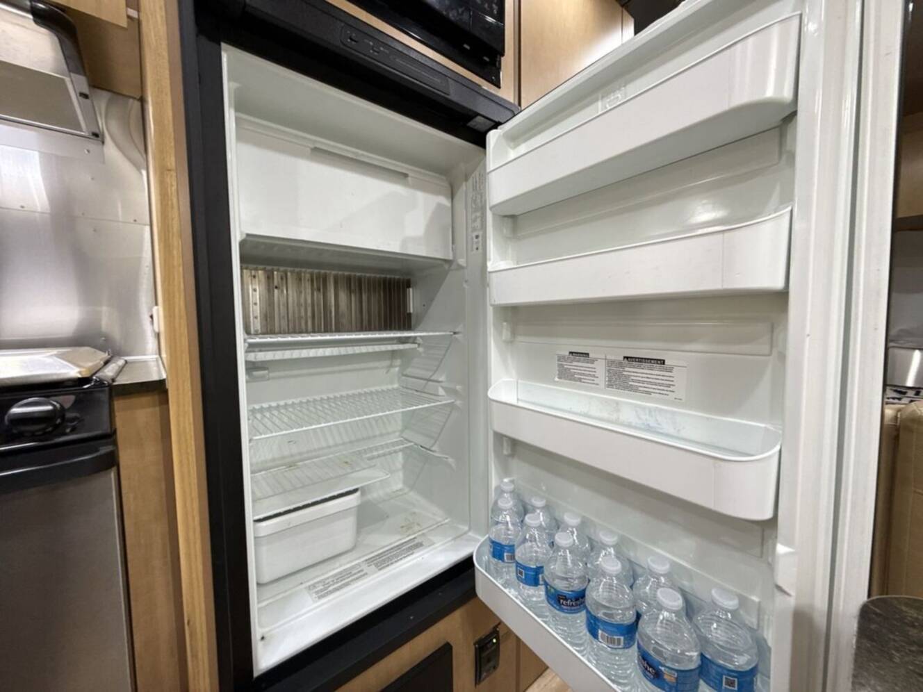 A photo of this 2017 Airstream Flying Cloud 23FB