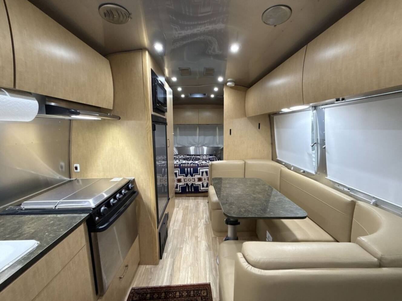 A photo of this 2017 Airstream Flying Cloud 23FB
