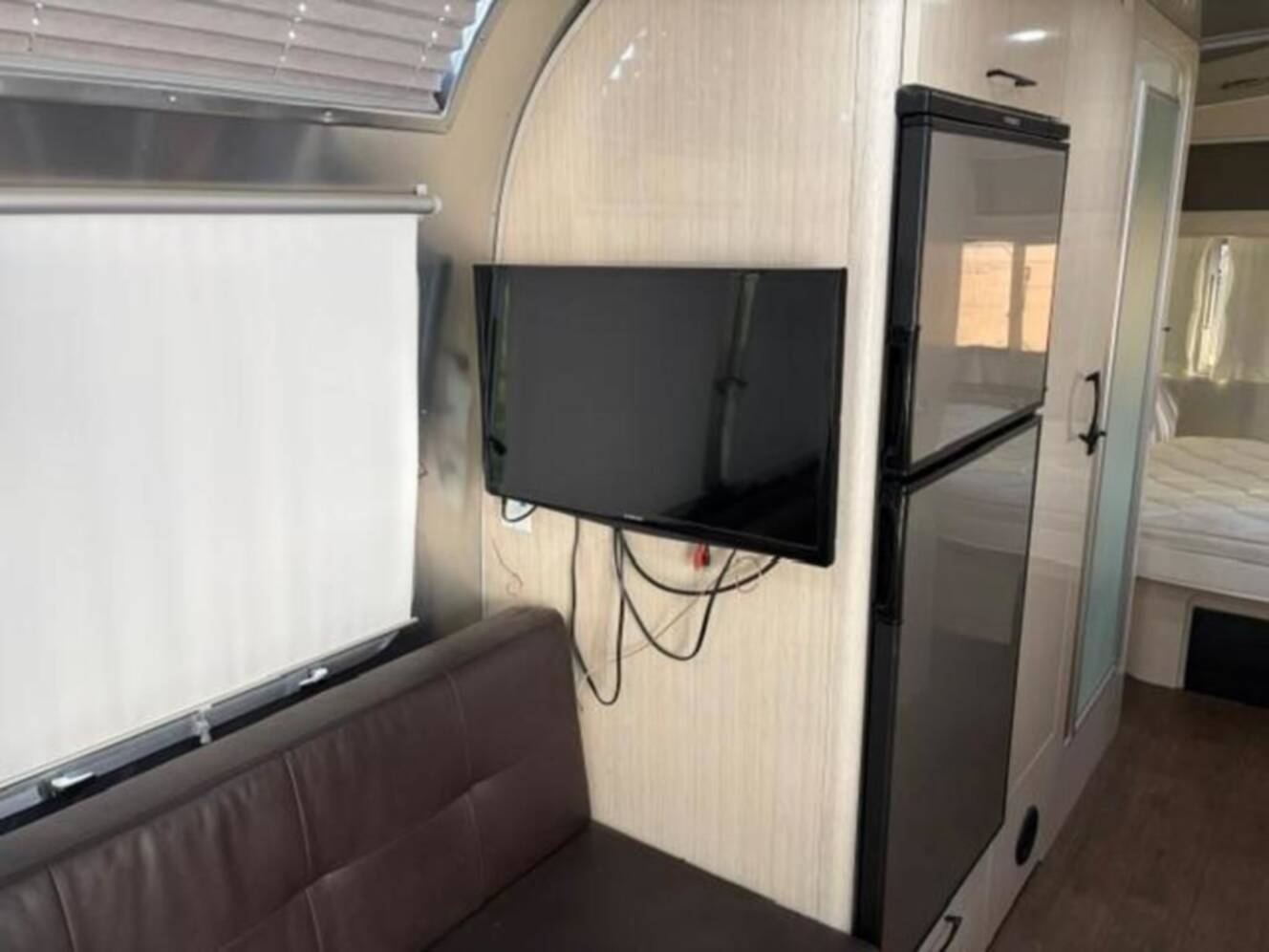 A photo of this 2018 Airstream International Serenity 25RB